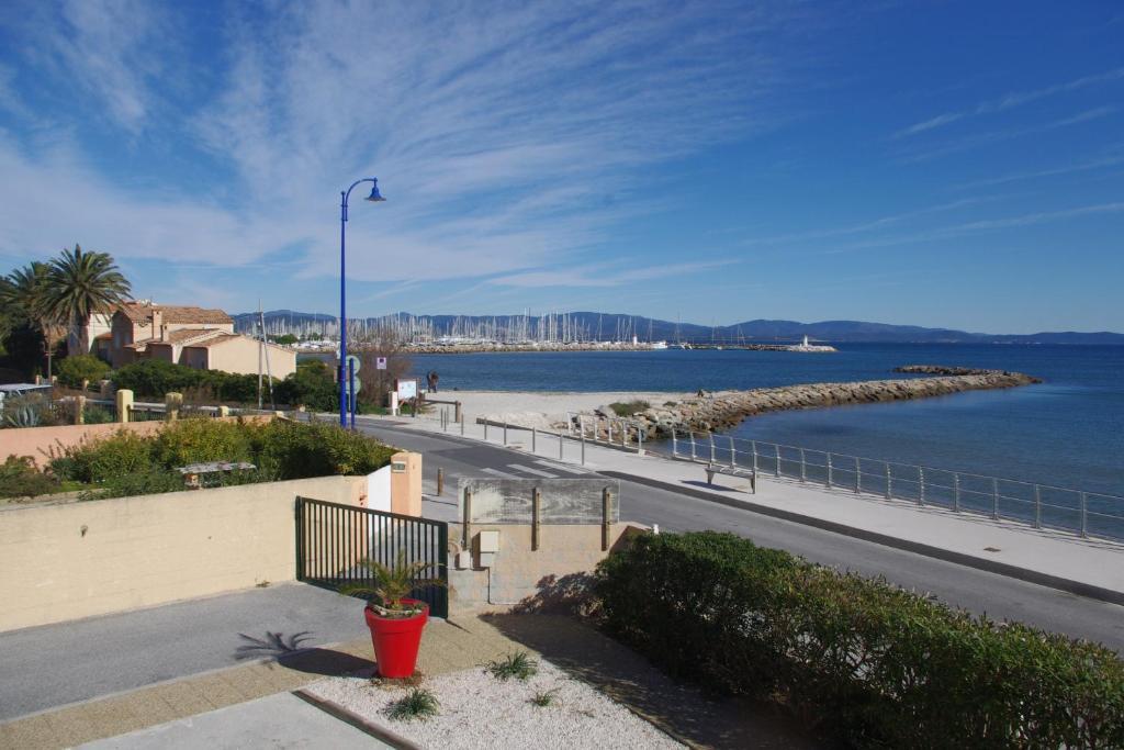 Les Stoechades Appart hôtel Hyères